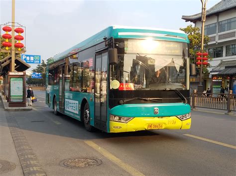 天長到揚州公車多久：細數兩地交通與旅程時間的細微差別